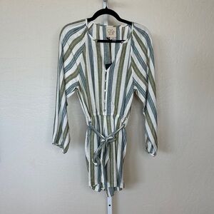 NWT sm Chaser Long Sleeve Romper W/ Pockets, adjustable belt